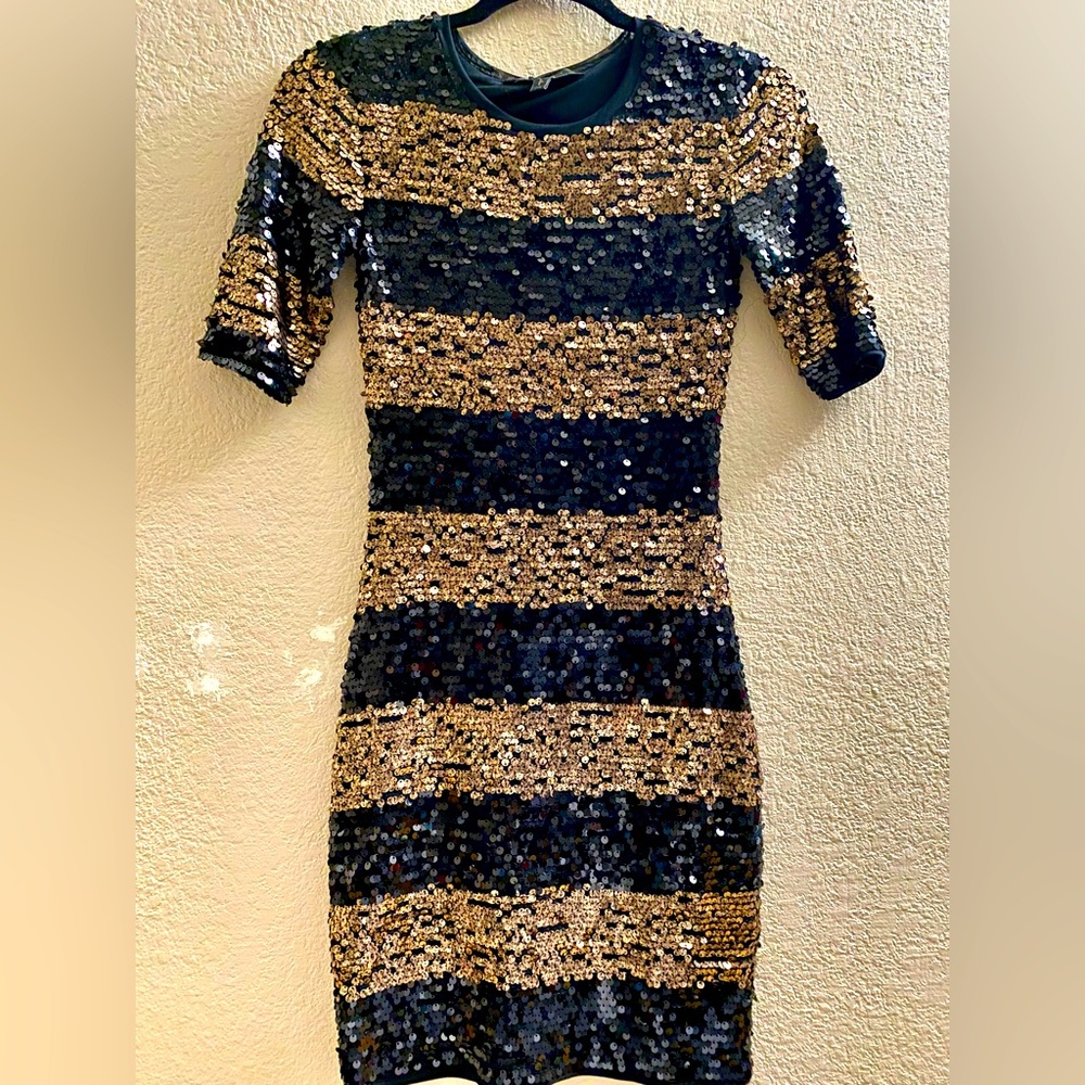 Sequence Formal dress